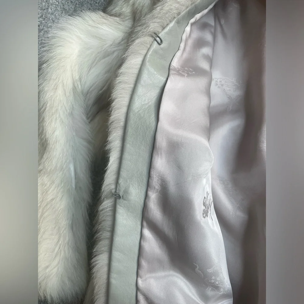 Vintage Fur Coat with Earmuffs - Picture 7 of 11